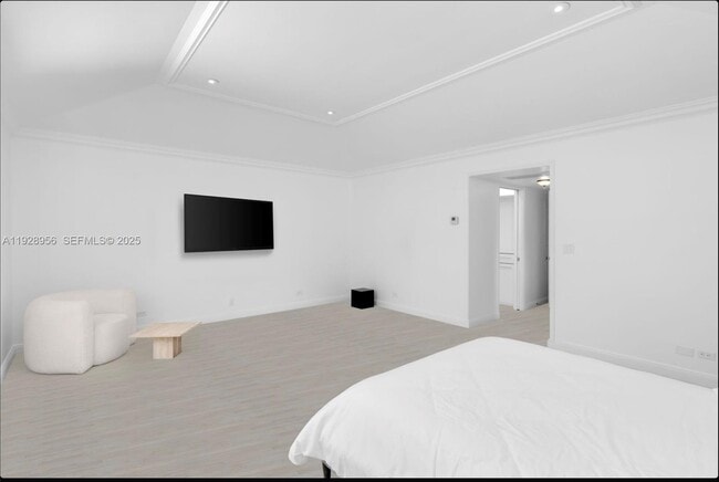 Building Photo - 55 Lagorce Cir