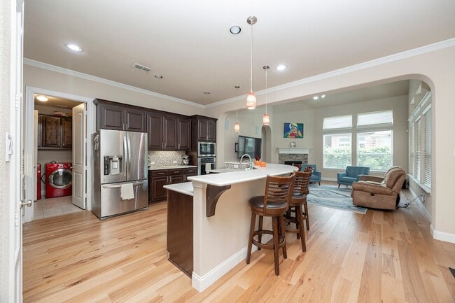 Building Photo - 6220 Eldridge Ln