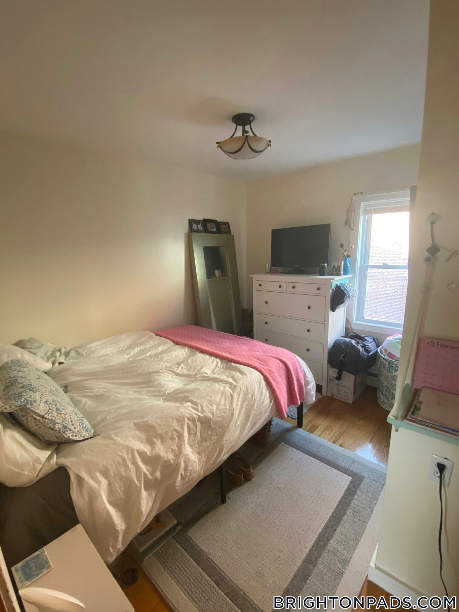 Building Photo - 345 Market St