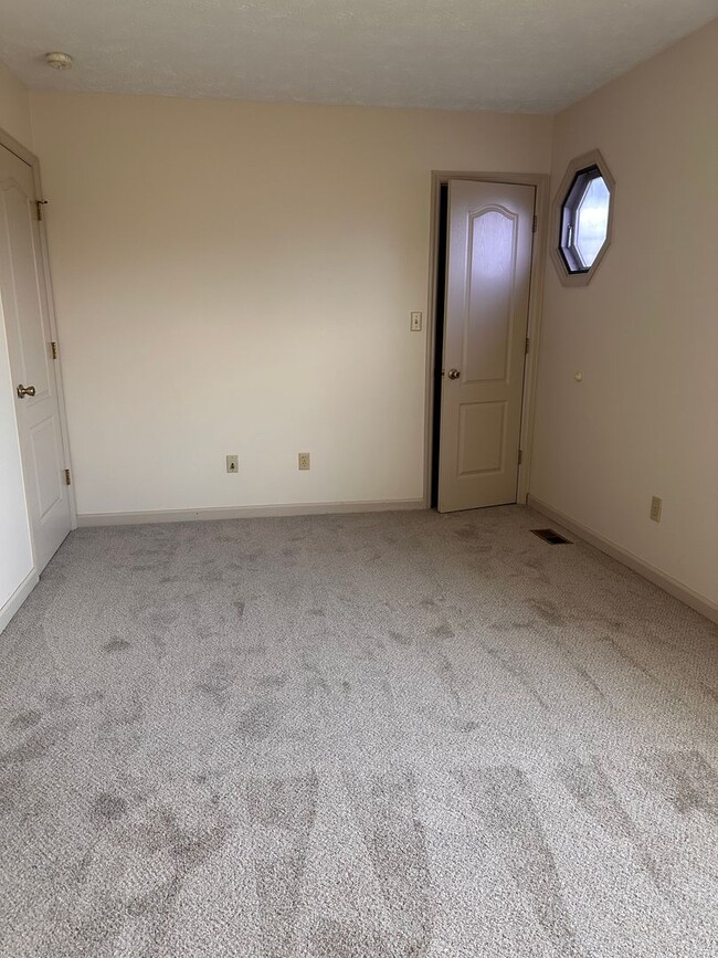 Building Photo - Colony Square Condo Available