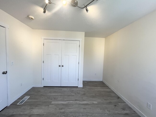 Building Photo - 3546 Terra Sol Dr