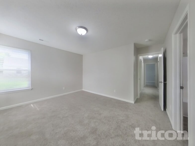 Building Photo - 1836 Farm Meadow Dr