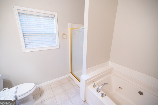Building Photo - 609 Alyssa Dr