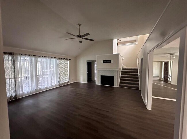 Building Photo - 2418 Chelston Ct