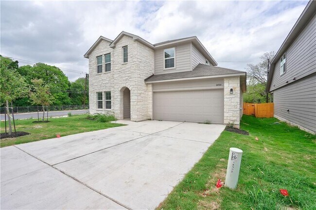 Building Photo - 14500 Fitzgibbon Dr