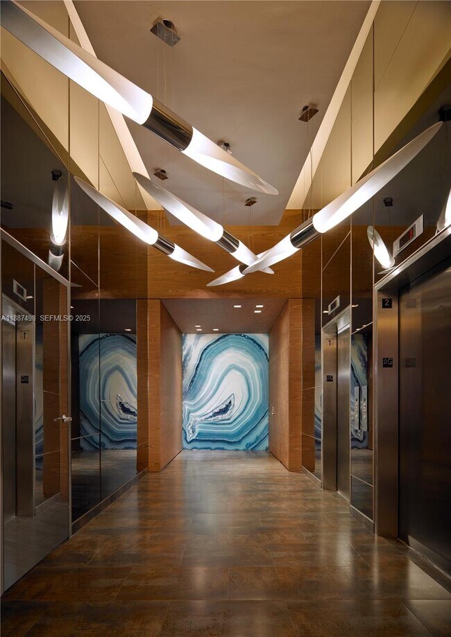 Building Photo - 3250 NE 1st Ave