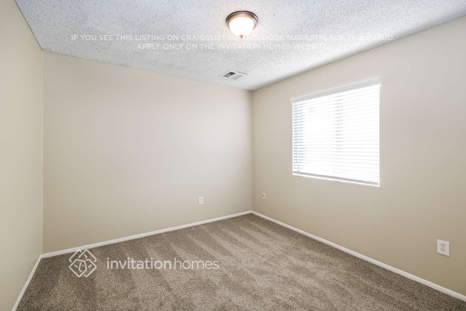 Building Photo - 5337 W Berkeley Rd