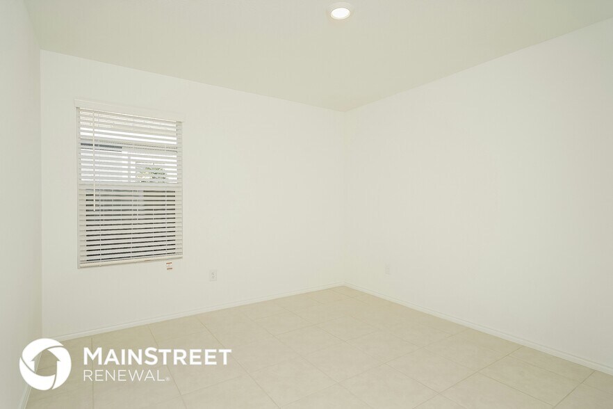 Building Photo - 5648 Rockrose Ln