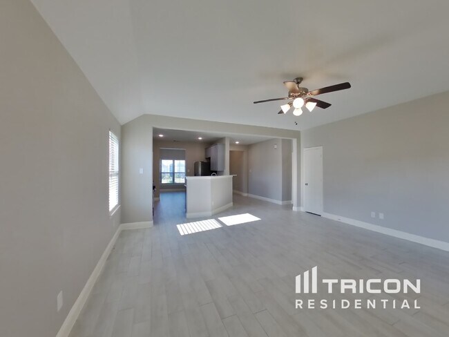 Building Photo - 4240 Calla Dr