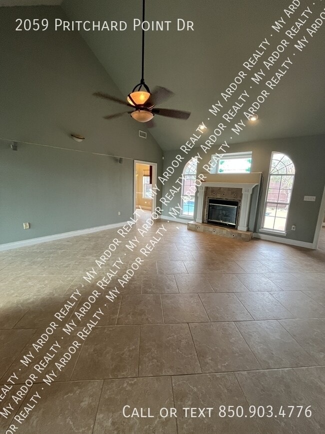 Building Photo - 2059 Pritchard Point Dr