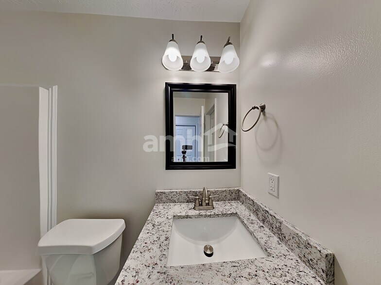 Building Photo - 1307 Bramlett Forest Ct SE