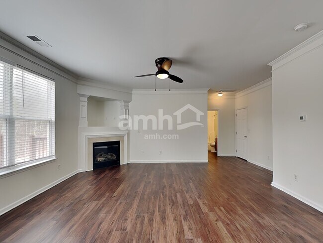 Building Photo - 2111 Less Traveled Trail