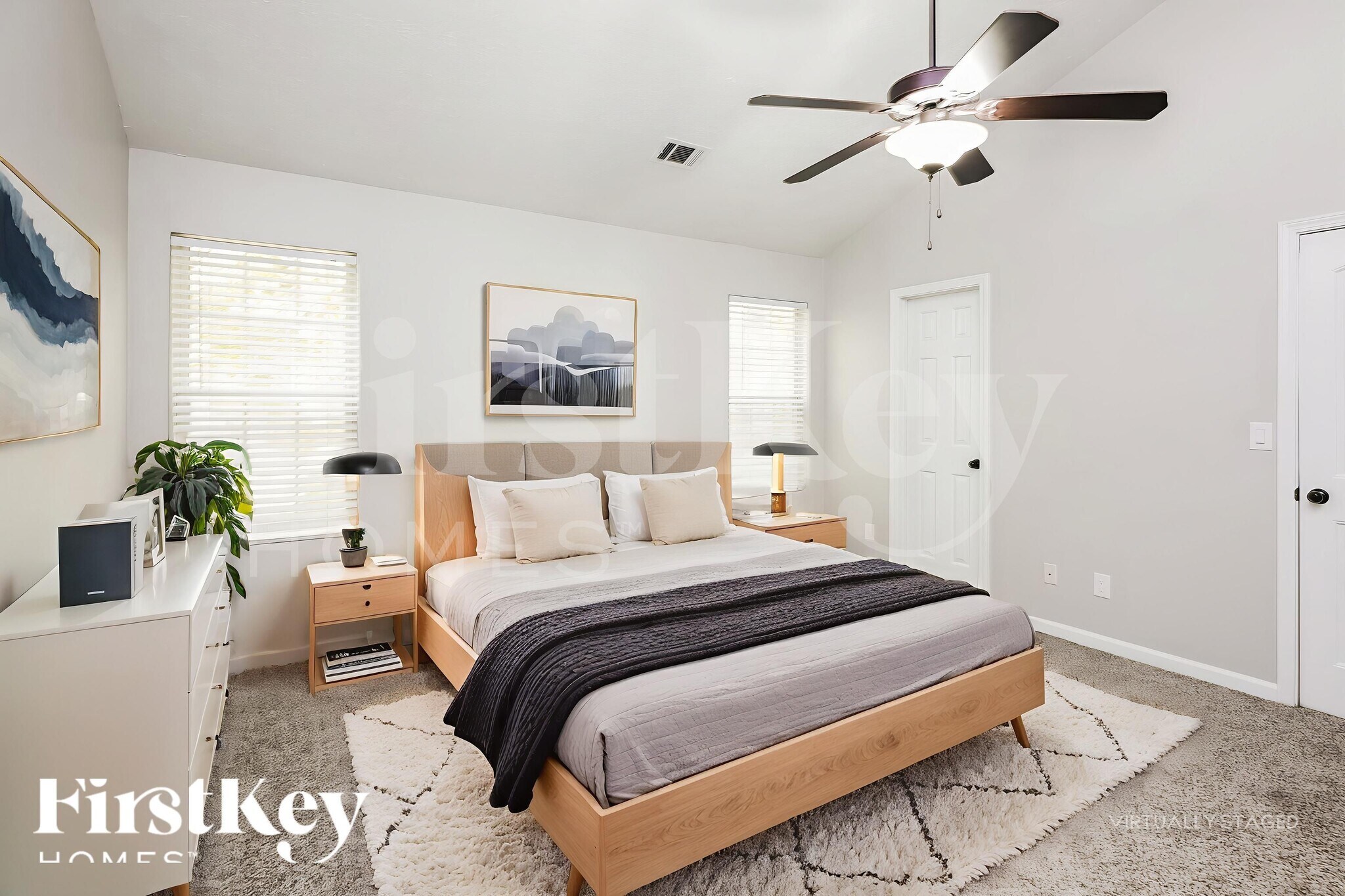 Building Photo - 7064 Saratoga Dr