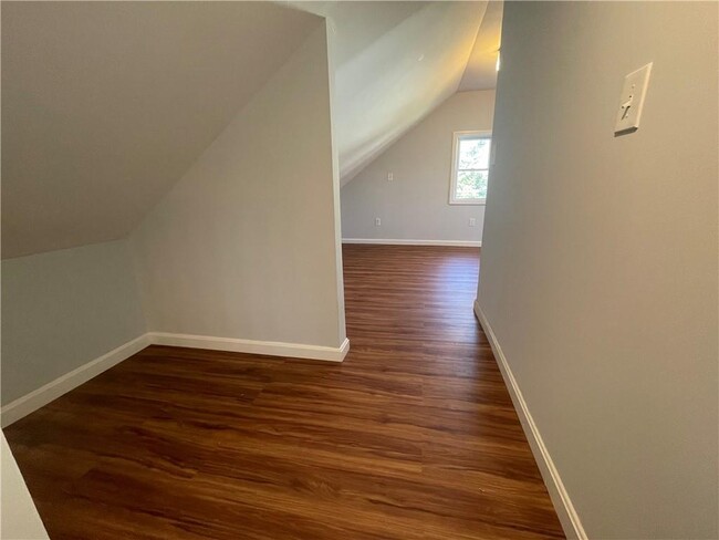 Building Photo - 152 Armistice Blvd
