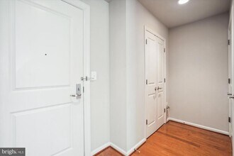 Building Photo - 11700 Old Georgetown Rd