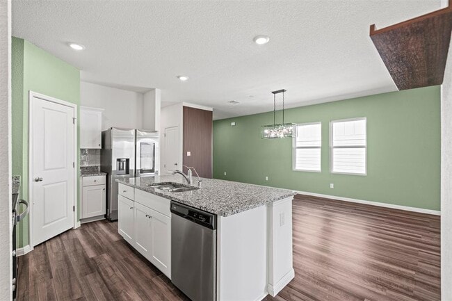 Building Photo - 14705 Shooter McGavin Dr