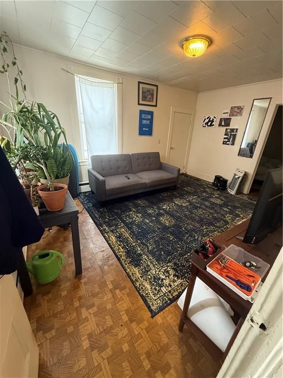 Building Photo - 10 Houston Ave