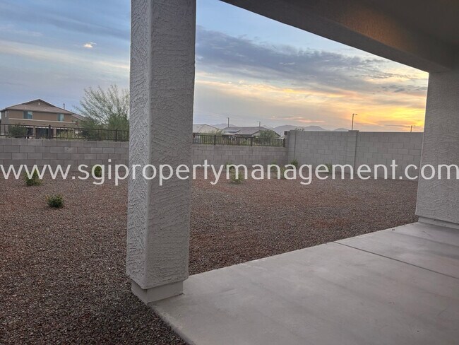 Building Photo - 18259 La Senda Dr W