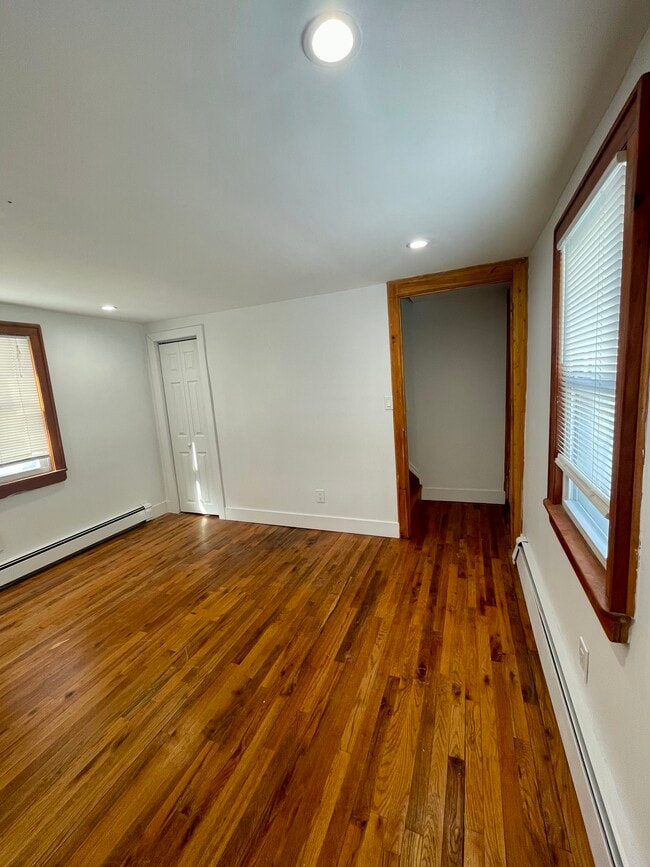 Building Photo - 4212 Marathon Pky