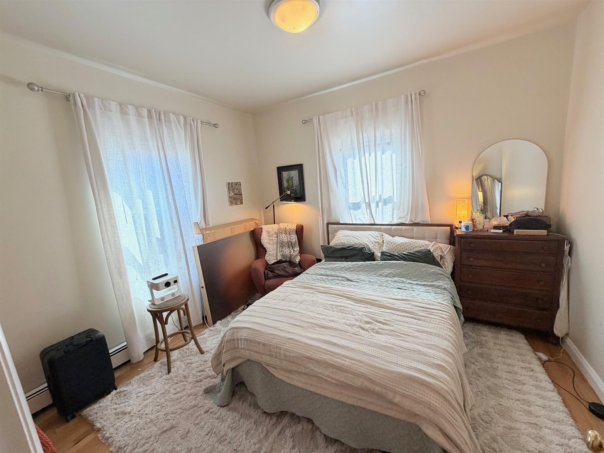 Building Photo - 60 1/2 Sacramento St