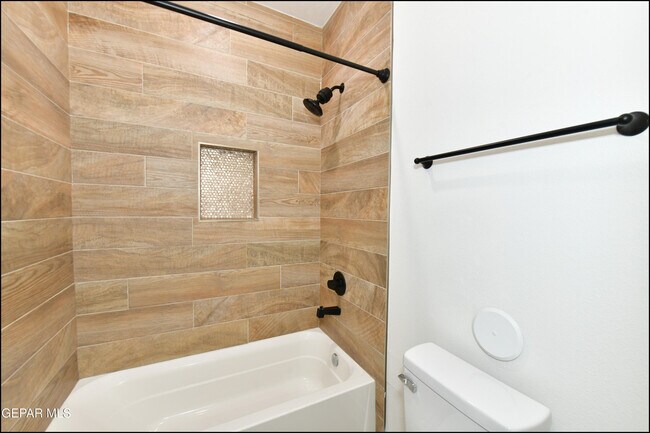 Building Photo - 7913 Mitzie Ram Pl