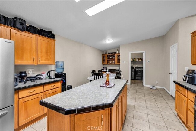 Building Photo - 73777 Playa Vista Dr