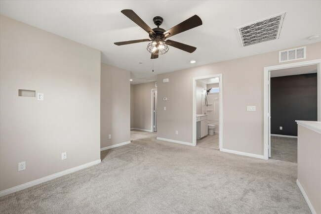 Building Photo - Beautiful home in the desirable Inspirada community! Move in ready!