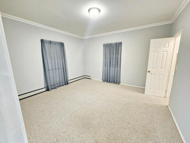 Building Photo - 61 Apple Ln