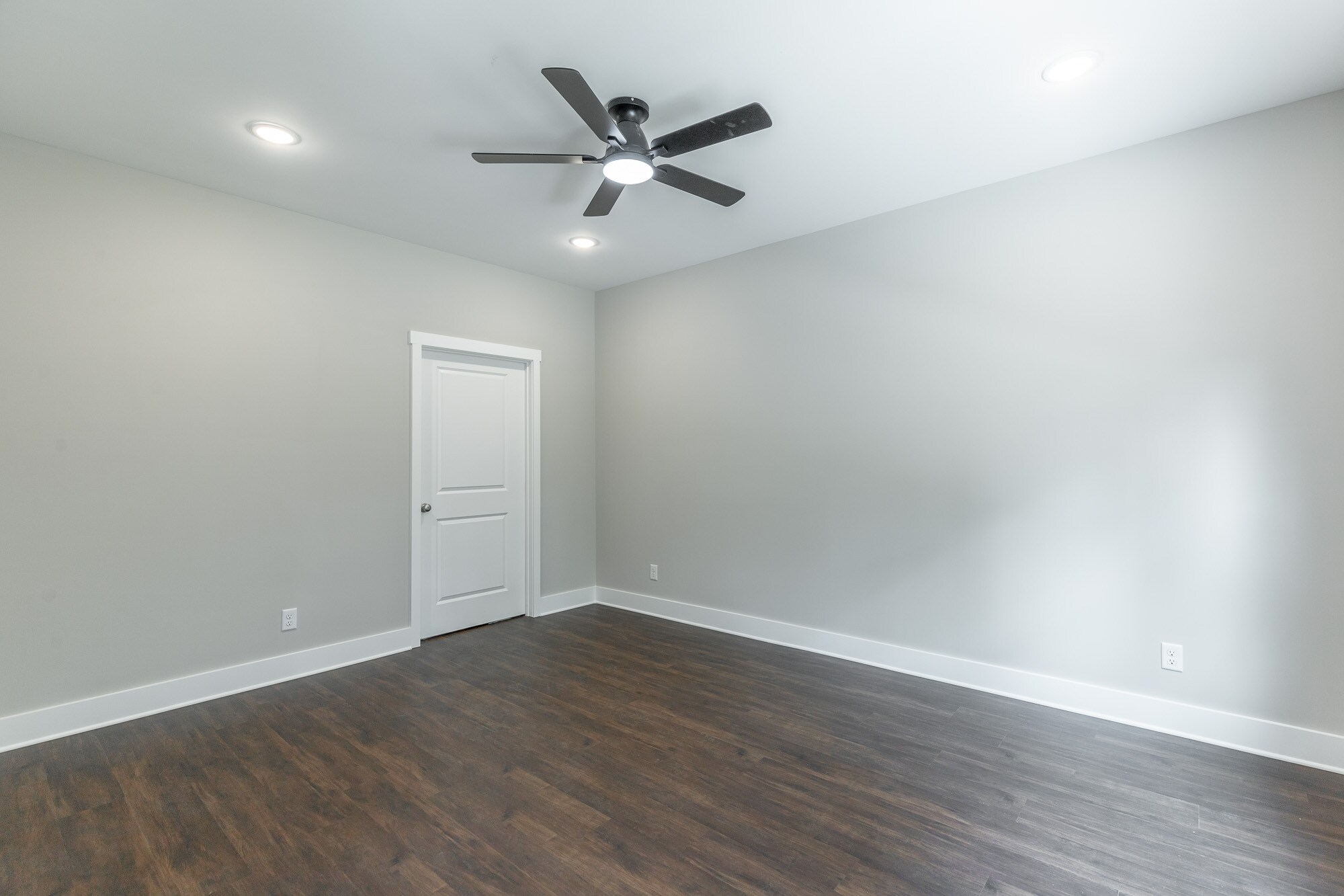 Building Photo - 4646 Heiskell Dr