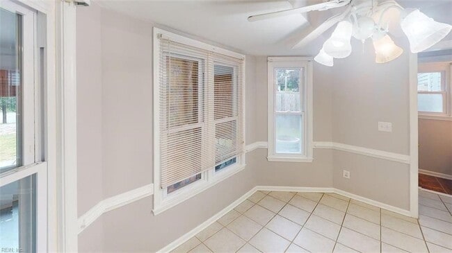 Building Photo - 5524 Annandale Dr