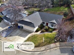 Building Photo - 4561 Moyvane Dr