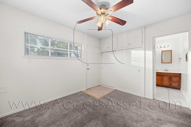 Building Photo - Comforting Charm 1 Bed / 1 Bath Home In Po...