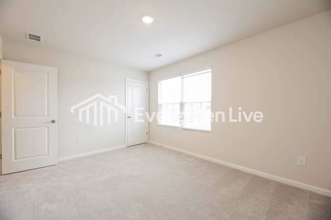 Building Photo - coming soon