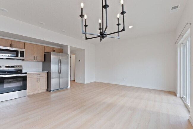 Building Photo - 19308 E Sprague Ave