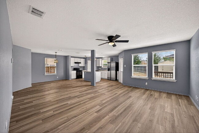 Building Photo - 15551 Crimson Topaz