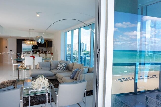 Building Photo - 17001 Collins Ave