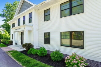 Building Photo - 37 Mill Commons Dr