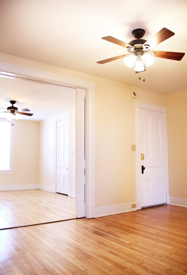 Primary Photo - 147 N Union St