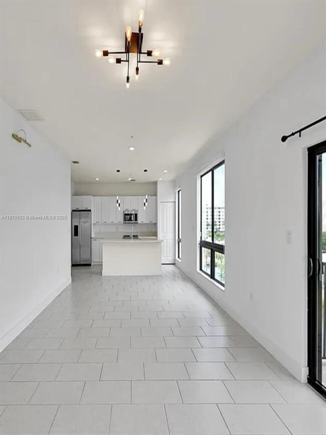 Building Photo - 8167 NW 41st St