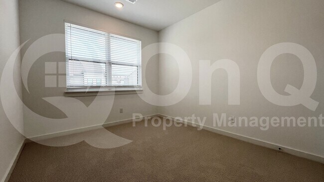 Building Photo - 820 Cavitt Ct