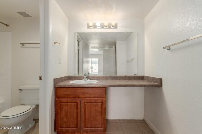 Building Photo - 5995 N 78th St