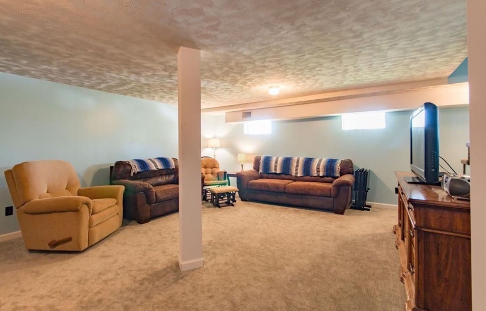 Building Photo - 268 Bellehaven Dr