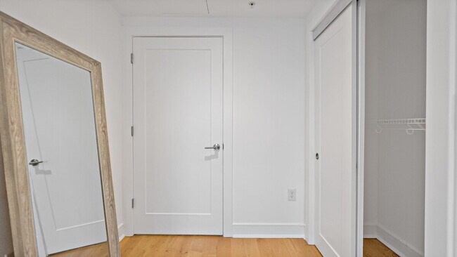 Building Photo - 1852 7th St NW