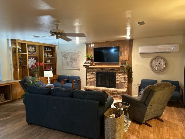 Primary Photo - ONE BEDROOM, one bath, FULLY FURNISHED; AL...