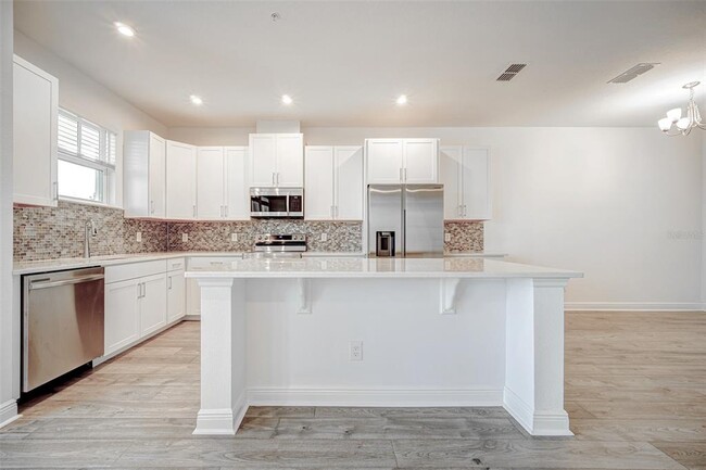 Building Photo - 7035 Nemours Pkwy