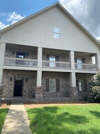 Building Photo - 405 Meador Dr