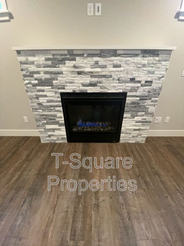 Building Photo - 19923 Cypress Way