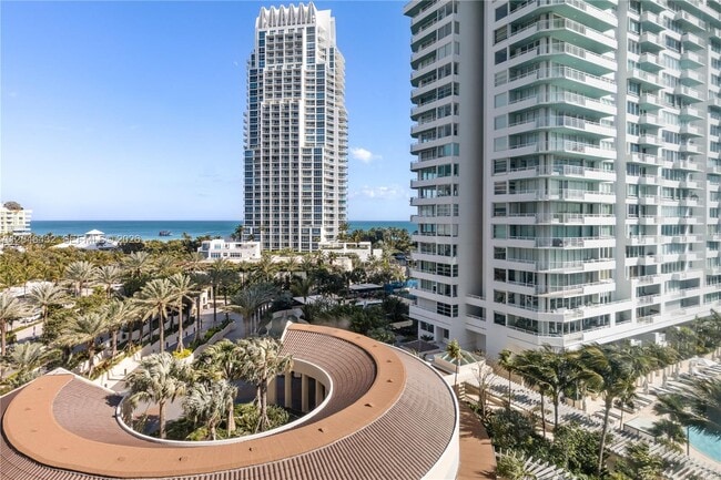 Building Photo - 300 South Pointe Dr