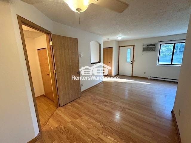 Building Photo - 22 E 13th St