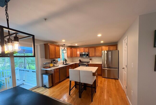 Building Photo - 7 Partridge Ln